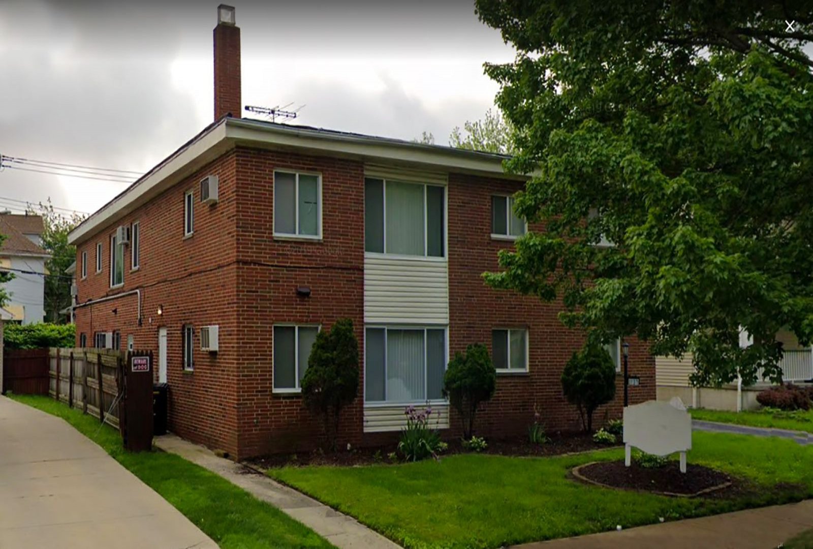 1137 E 125th Street, West Cleveland, Ohio 44112, 2 Bedrooms Bedrooms, ,1 BathroomBathrooms,Apartment,For Rent,125th Street ,1012