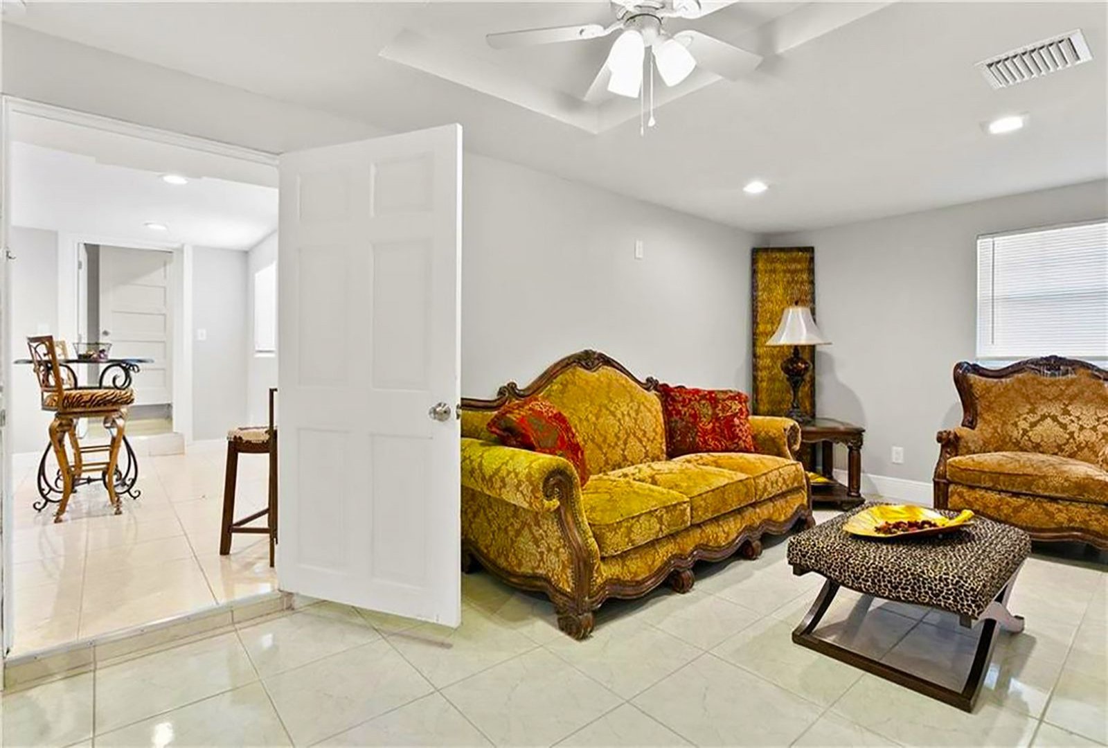 Tampa, Florida, ,House,Sold,1003