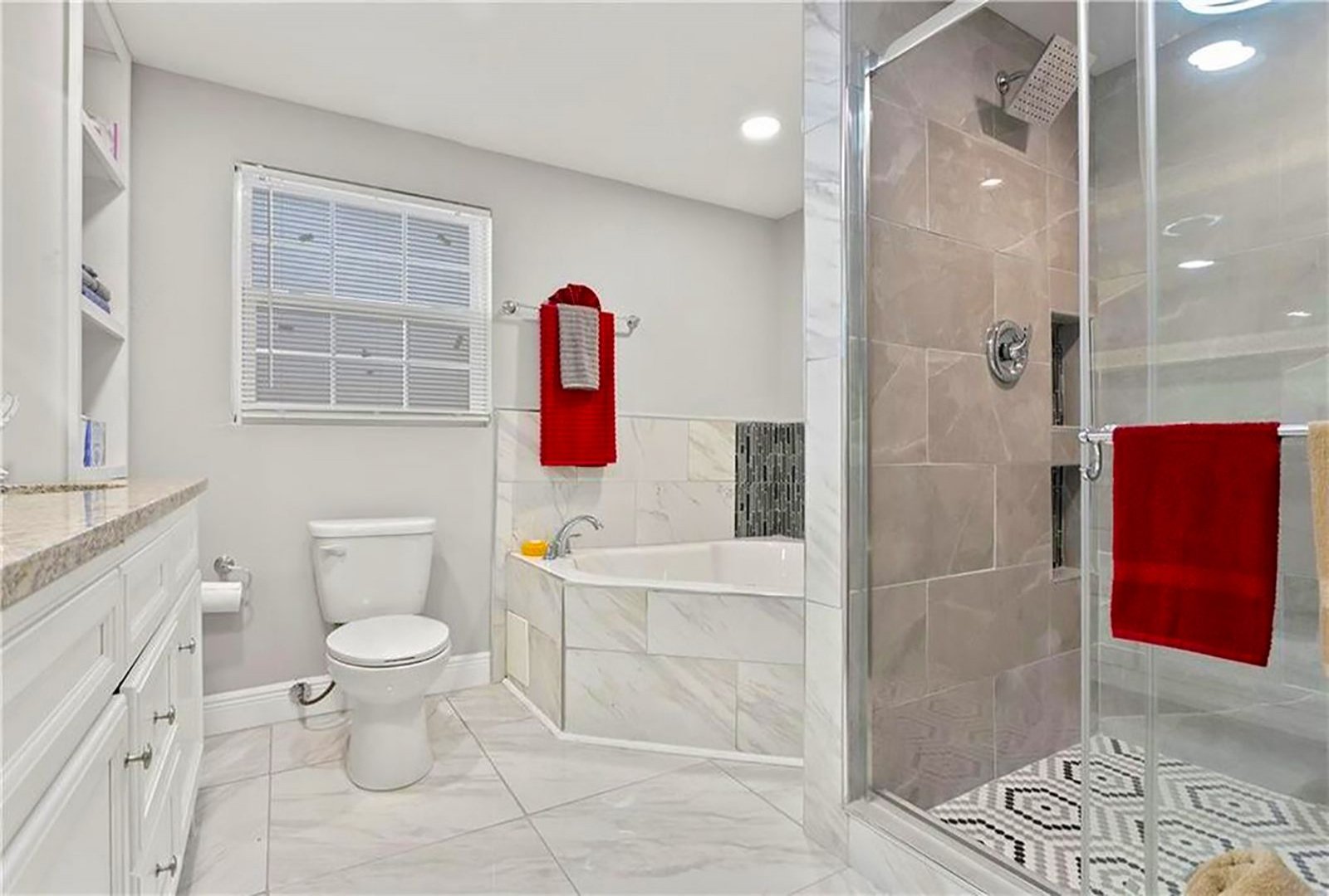 Tampa, Florida, ,House,Sold,1003