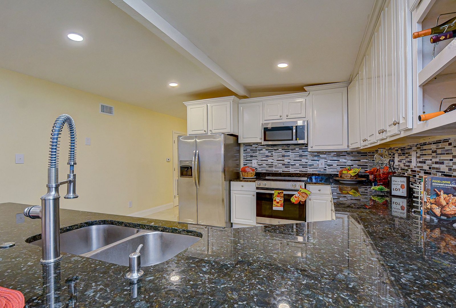 Tampa, Florida, ,House,Sold,1006